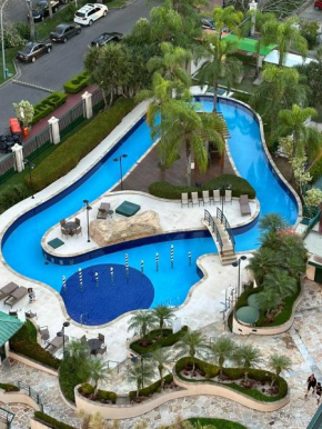 Flat com Vista Panorâmica -15- na Barra da Tijuca - Estacionamento Gratuito - Frigobar - Ar condicionado - Piscina - Academia - Balsa para Praia Grátis - Varanda - Vista Parcial Mar e Lagoa